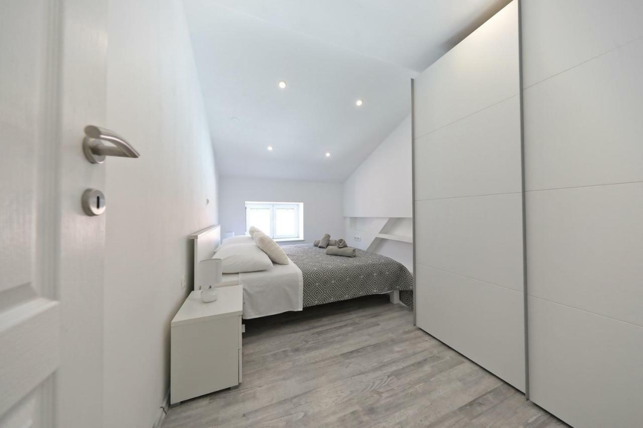 Zara Three Wells Apartment Luaran gambar