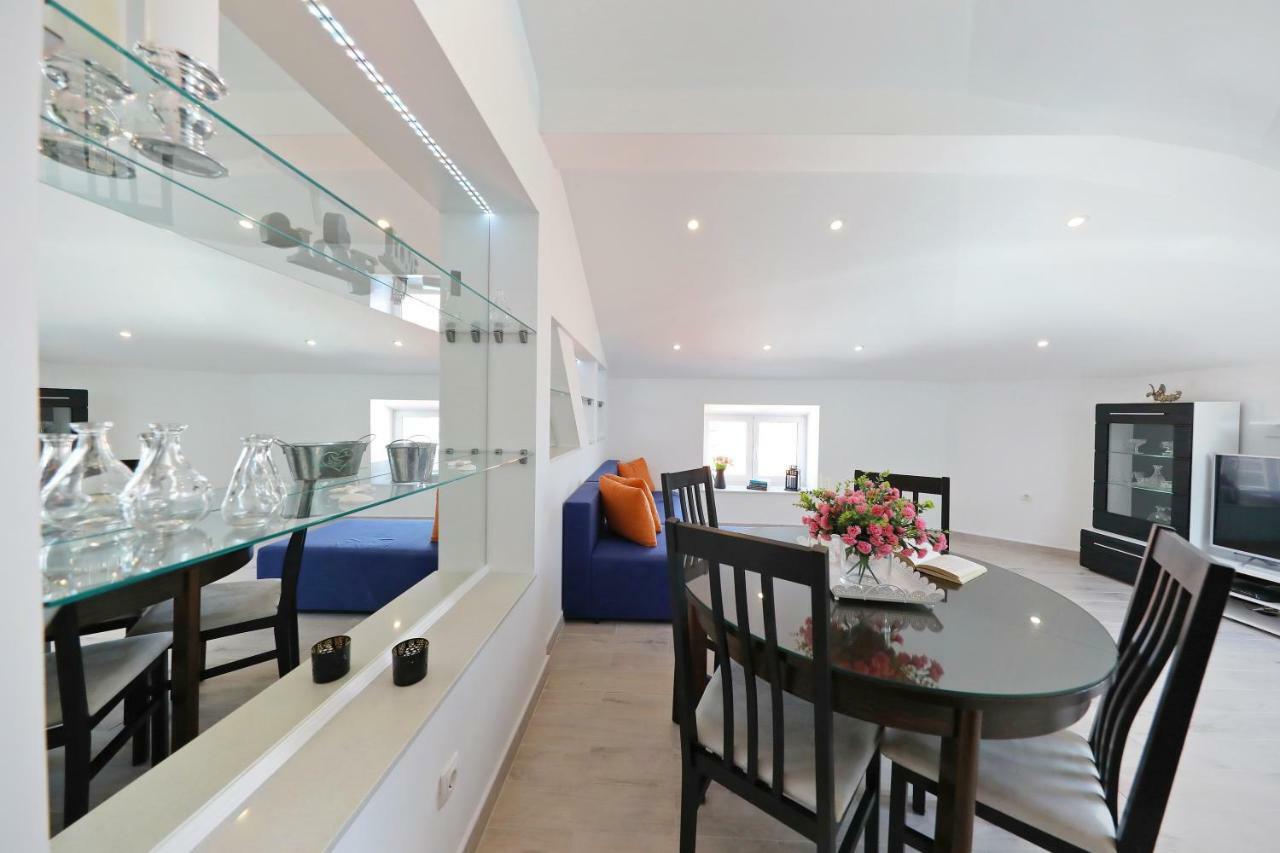 Zara Three Wells Apartment Luaran gambar